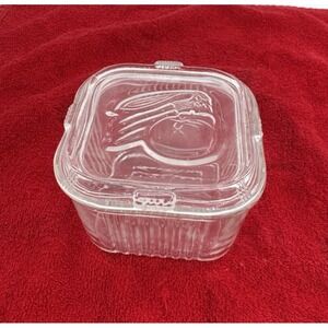 Vintage Ribbed Federal Glass Refrigerator Dish with Veggie Motif Lid 4" x 4"